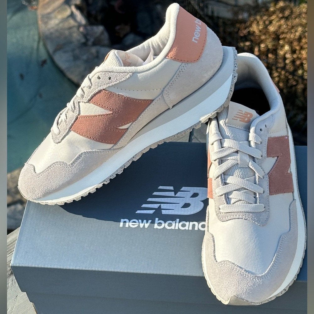 NEW New Balance Pink WS237 Lifestyle Running Casual Sneaker Size Womens 9.5 - Picture 1 of 9
